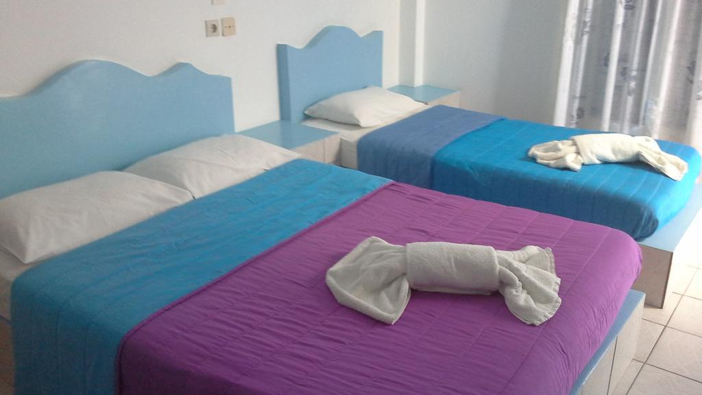 Studios Apartments Perivolos ภายนอก รูปภาพ